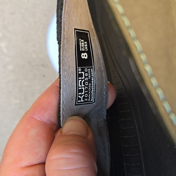 Kuru black, dark brown, and teal suppoertive thong flip flop sandals, size 8 - Picture 11 of 11